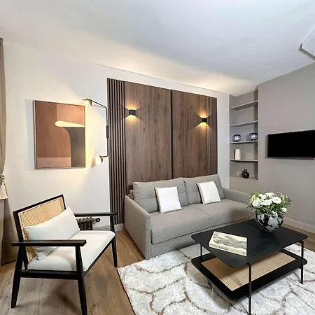 Apartment Unique At The Bourse *