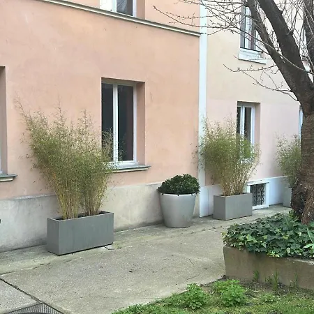Apartment Duplex Plein Sud Paris