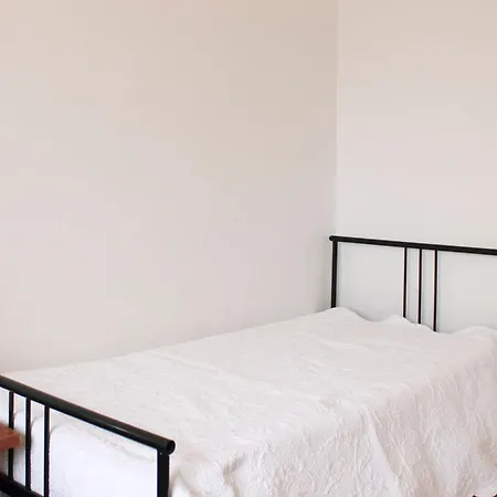 Spacious 3 With Balcony In Apartment
