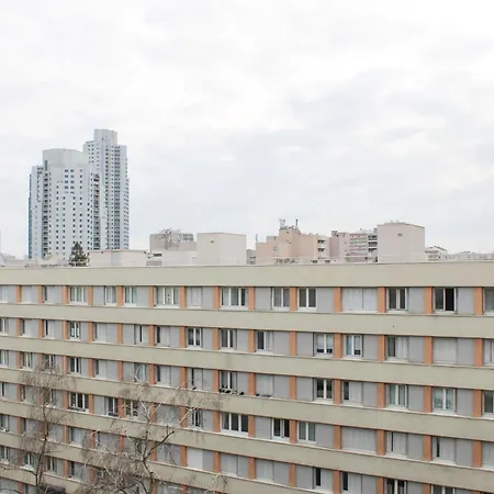 Spacious 3 With Balcony In * Paris