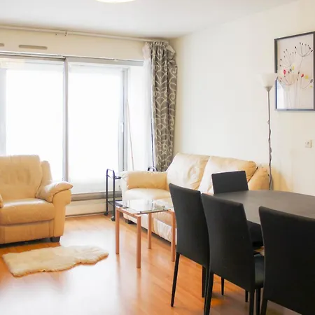 Spacious 3 With Balcony In * Paris