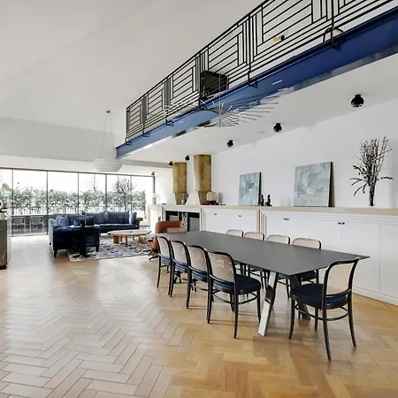 Apartment Bastille With Services By Pick A Flat *