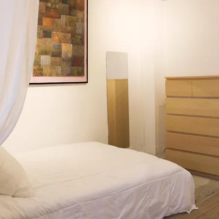 Charming For 4 People In 15 Appartement *