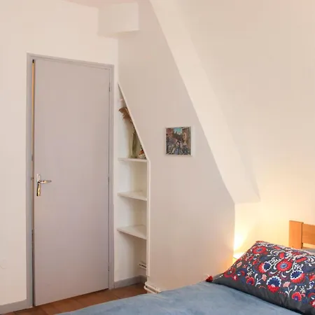 T2 With Wifi Near Station In Centre Apartment *