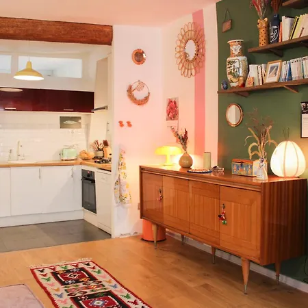 Apartment T2 With Wifi Near Station In Centre Paris