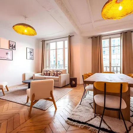 Apartment Tbs 326 - Superb Apartment With Eiffel Tower View