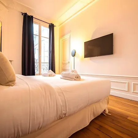 Apartment Tbs 326 - Superb Apartment With Eiffel Tower View