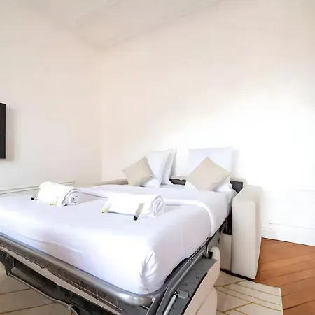 Apartment Tbs 324 - Superb With Eiffel Tower View Paris