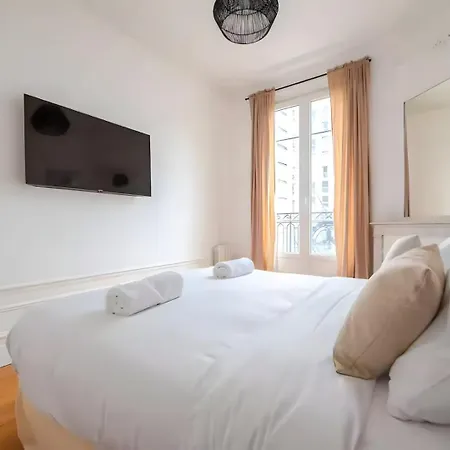 Apartment Tbs 319 - Superb With Eiffel Tower View