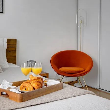 In The Heart Of Next To Rue Cler - Calm 1br *