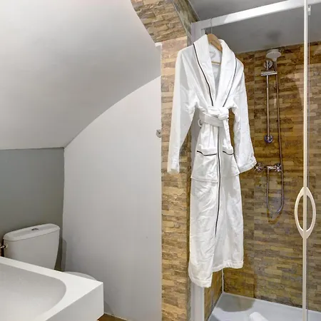 In The Heart Of Next To Rue Cler - Calm 1br Apartment Paris