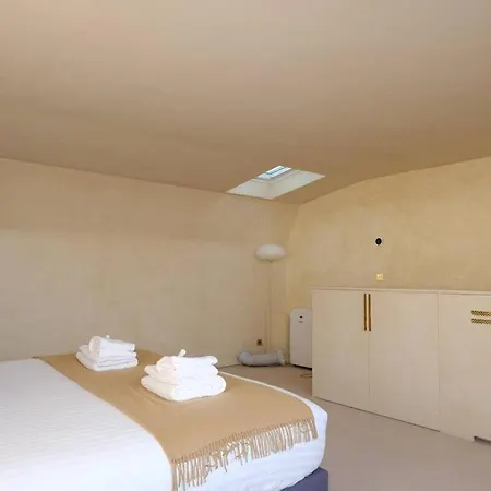 Apartment Confortable Luxe 3 *