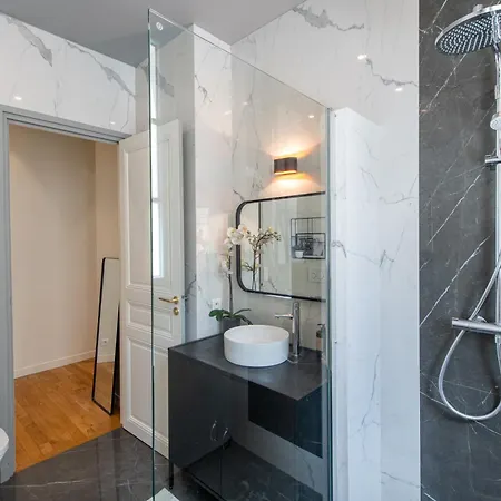 Apartment Arc De Triomphe - Luxury 1 Bedroom *
