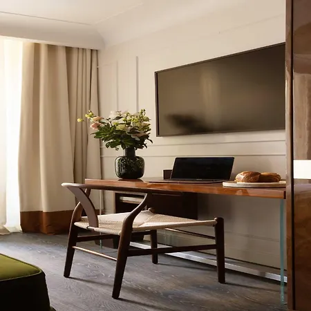 Apartment Palais Bourbon - 23 - 2p - Invalides Paris