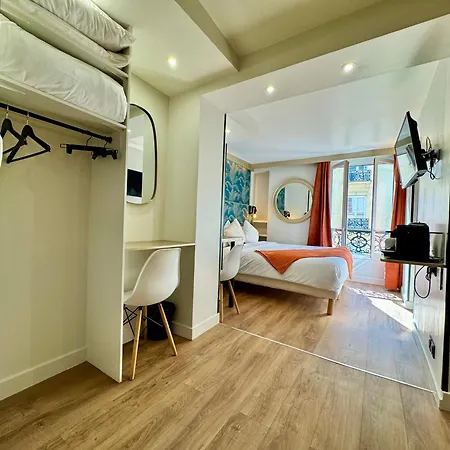 Nation Montmartre 3*