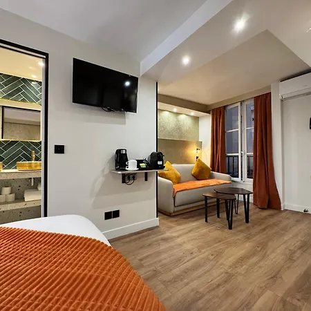 Hotel Nation Montmartre Paris