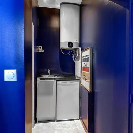 Apartment Sacre Coeur, Netflix & Chill By Ecoflats *