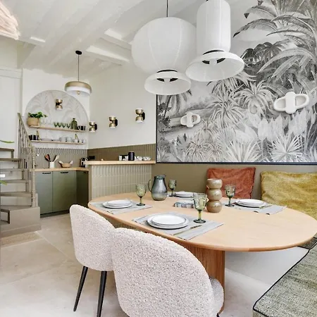 La Petite Maison Du Marais Avec Sauna Apartment Paris