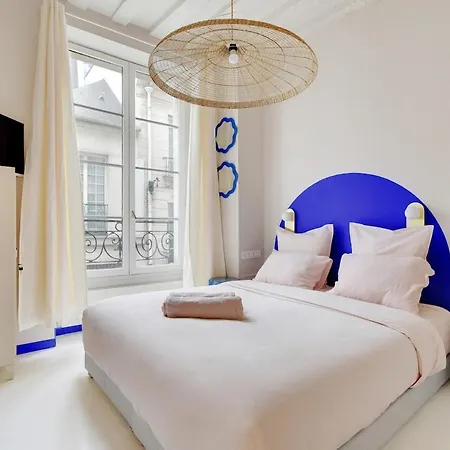 La Petite Maison Du Marais Avec Sauna Paris