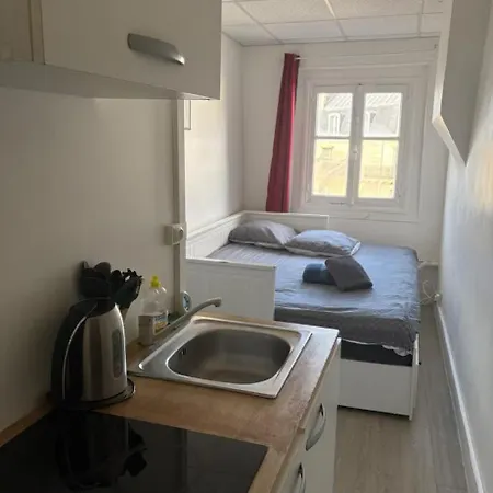 Apartment Cozy Nearby Champs Elysees 5 *