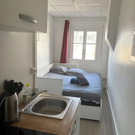 Apartment Cozy Nearby Champs Elysees 5 *