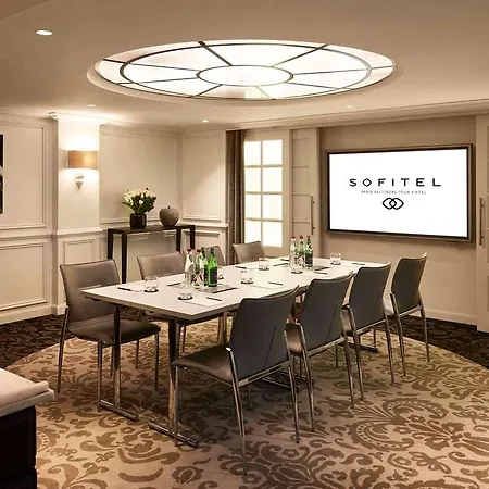 Sofitel Baltimore Tour Eiffel מלון 5*