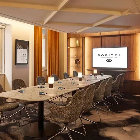 Sofitel Baltimore Tour Eiffel Hotel 5*