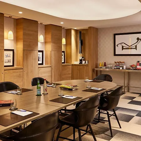 Sofitel Arc De Triomphe Hotel Paříž
