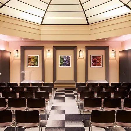 Sofitel Arc De Triomphe