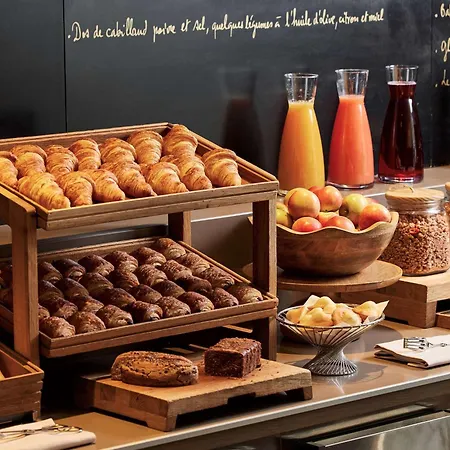 Hotel Sofitel Arc De Triomphe