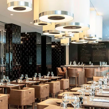 Hotel Sofitel Arc De Triomphe 5*