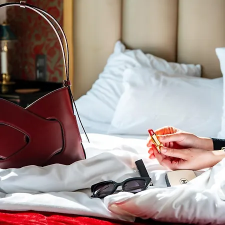 De L'empereur Hotel Paris