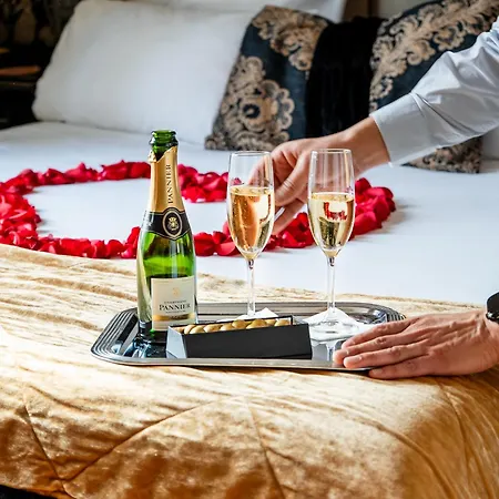 Hotel De L'empereur 3*