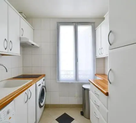 The Cosy Cocon Close To Eiffel Tower & Invalides
