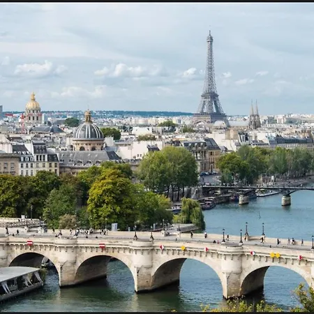 Sunny In The Heart Of 11eme Apartment Paris