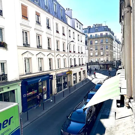 Sunny In The Heart Of 11eme Apartment *