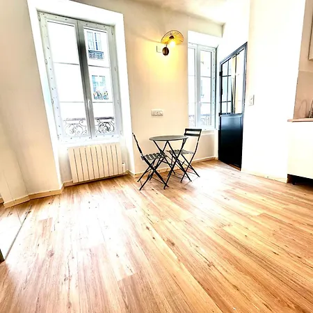 Apartment Sunny In The Heart Of 11eme