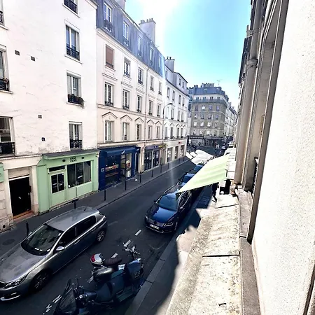 Sunny In The Heart Of 11eme Apartment *