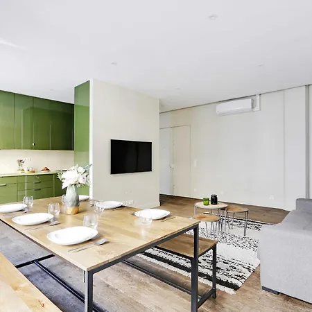 Apartment Beaubourg *