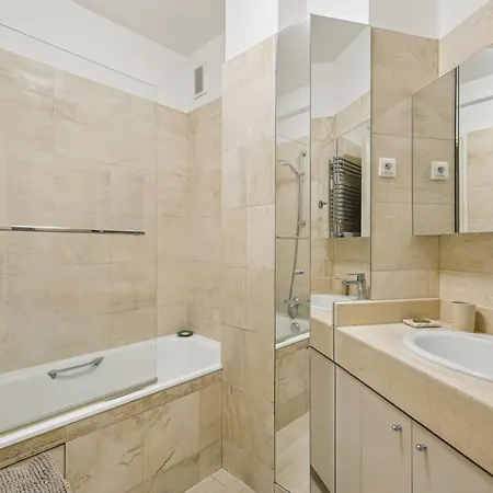 Apartment Near Des Invalides By Weekome