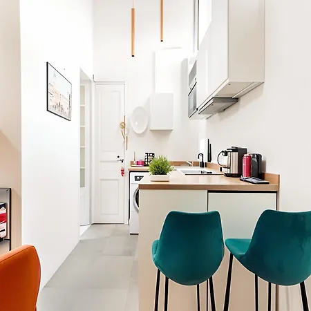 Cosy And Modern Near Champs-elysees - Arc De Triomphe