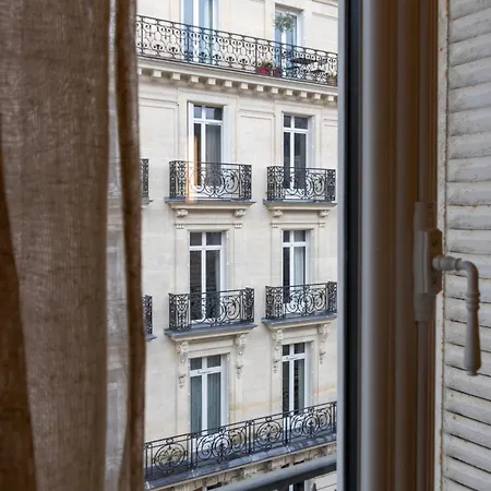 Eiffel Tower - Le Gustave Apartment