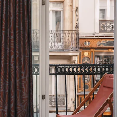 Belloy Saint Germain Hotel