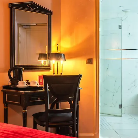 Hotel De L'empereur 3*