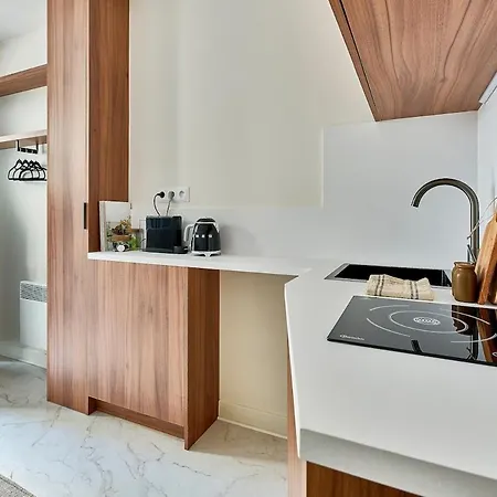 Close To La Crimee Metro Station Line 7 Apartment Paris