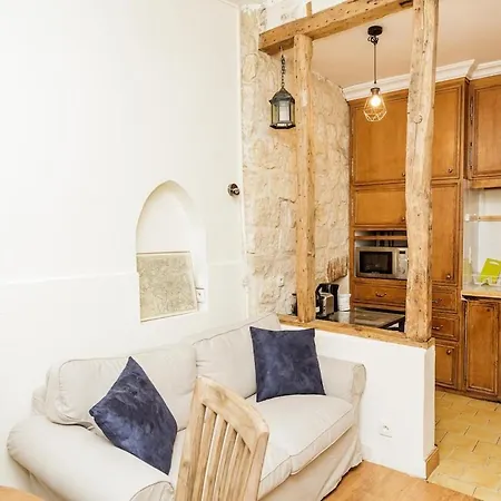 Villa Charming With Terrace In Heart *