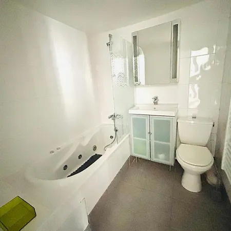 Dream Dwell Paris-spacious Loft In The Marais Apartment Paris