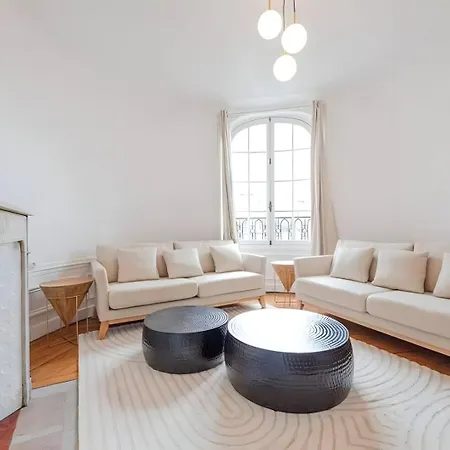 Apartment Tbs 327 - Superb With Eiffel Tower View Paris