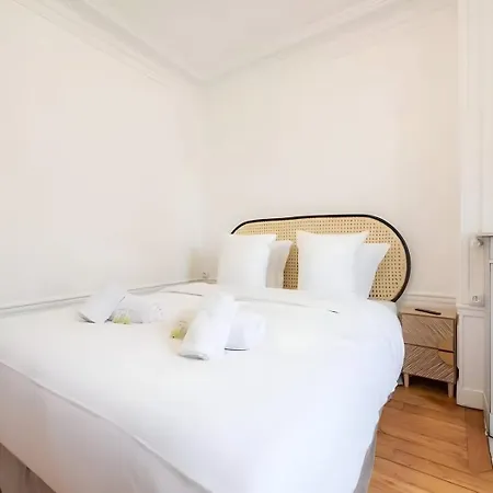 Apartment Tbs 327 - Superb With Eiffel Tower View *