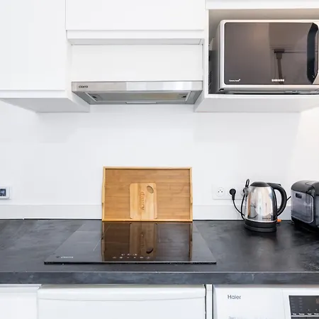 Gold Gate Apartment
